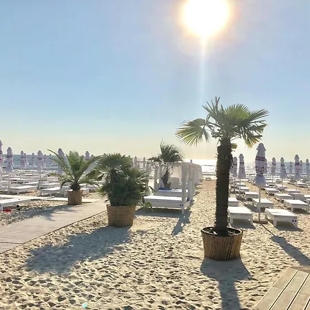 Apartment Apartament Mamaia Nord Navodari